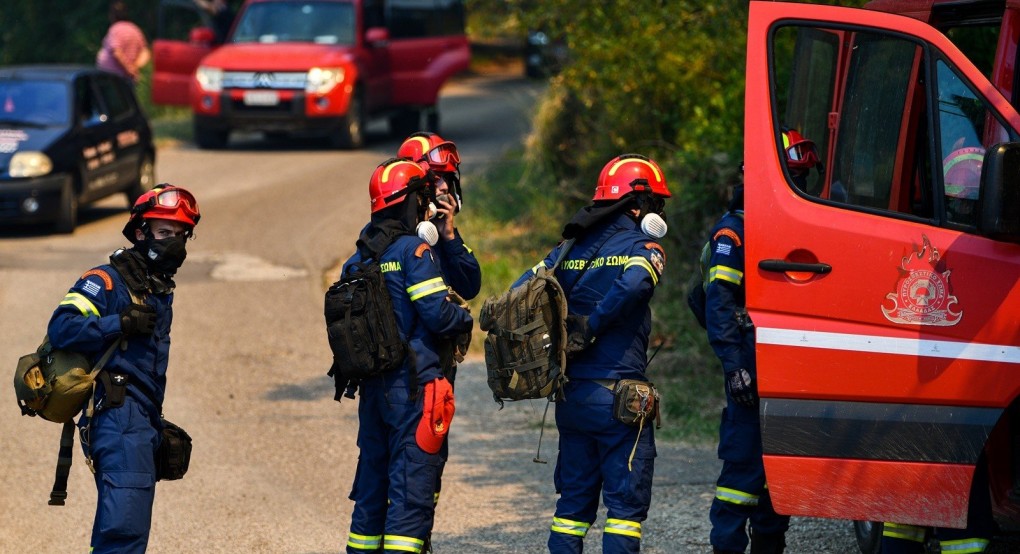 Φωτιά Κομοτηνή – Παπίκιο Όρος: Καίγεται δάσος με οξιές