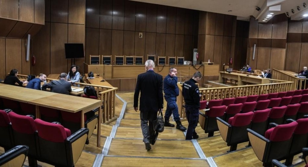 Ο αστυνομικός αποδόμησε τον ισχυρισμό περί «μεμονωμένης δολοφονίας» από τον Ρουπακιά Ο αστυνομικός αποδόμησε τον ισχυρισμό περί «μεμονωμένης δολοφονίας» από τον Ρουπακιά