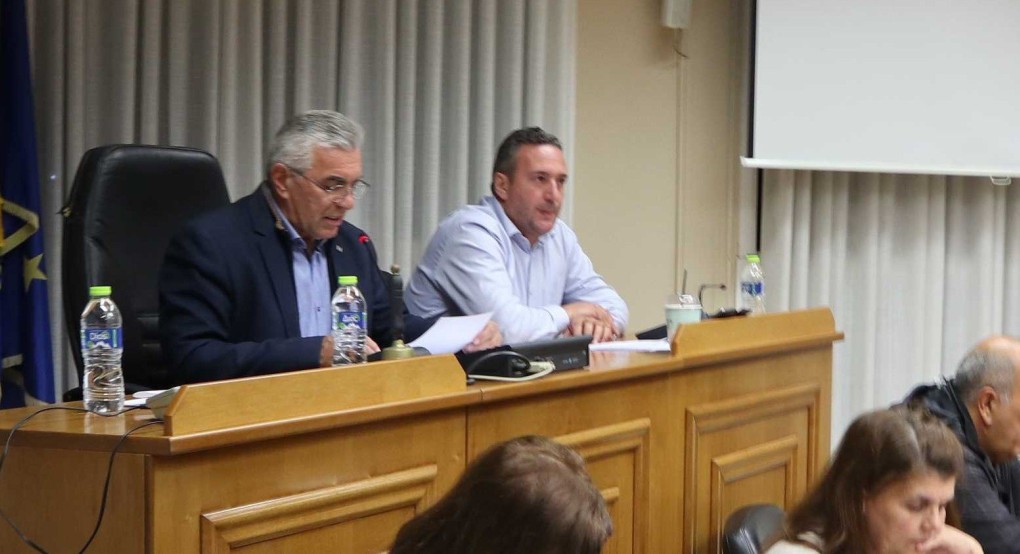 Η τοποθέτηση και οι απαντήσεις του Δημάρχου Αλμωπίας Η τοποθέτηση και οι απαντήσεις του Δημάρχου Αλμωπίας