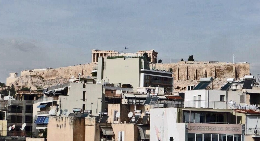 Αντίστροφη μέτρηση για την κατεδάφιση δύο ορόφων του ξενοδοχείου που κρύβει την Ακρόπολη Αντίστροφη μέτρηση για την κατεδάφιση δύο ορόφων του ξενοδοχείου που κρύβει την Ακρόπολη