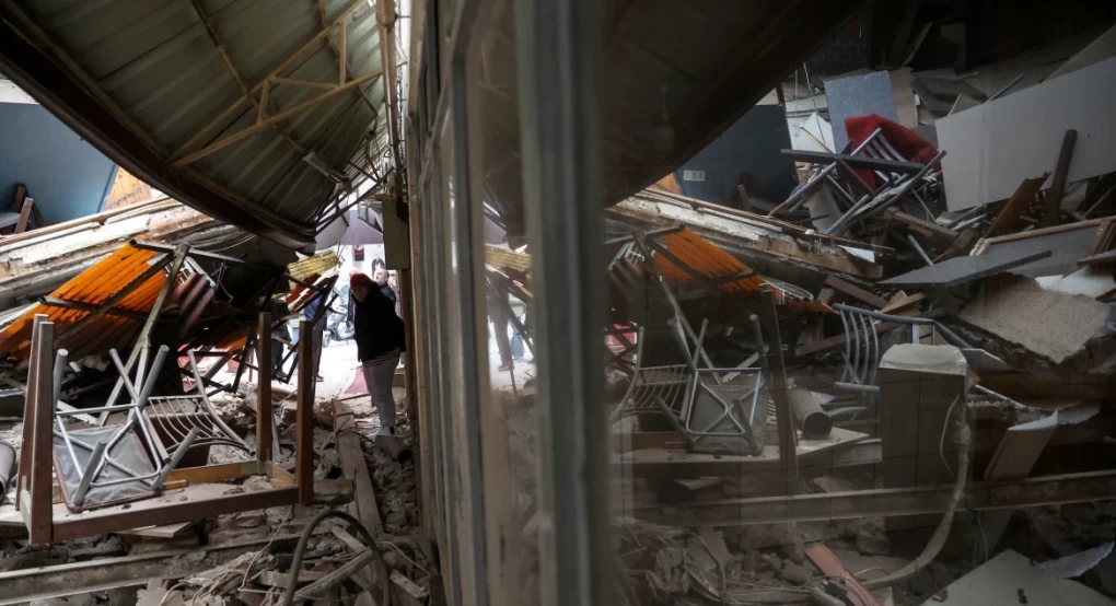 Σεισμός στην Τουρκία: 106 μετασεισμοί μετά τα 5,9 Ρίχτερ - 50 οι τραυματίες