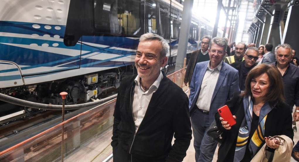 Επίσκεψη Ζέρβα στο αμαξοστάσιο του μετρό μαζί με παλιούς συμφοιτητές του