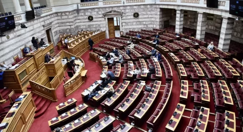Βουλή: Ψηφίστηκε το νομοσχέδιο για τη δευτεροβάθμια περίθαλψη Βουλή: Ψηφίστηκε το νομοσχέδιο για τη δευτεροβάθμια περίθαλψη
