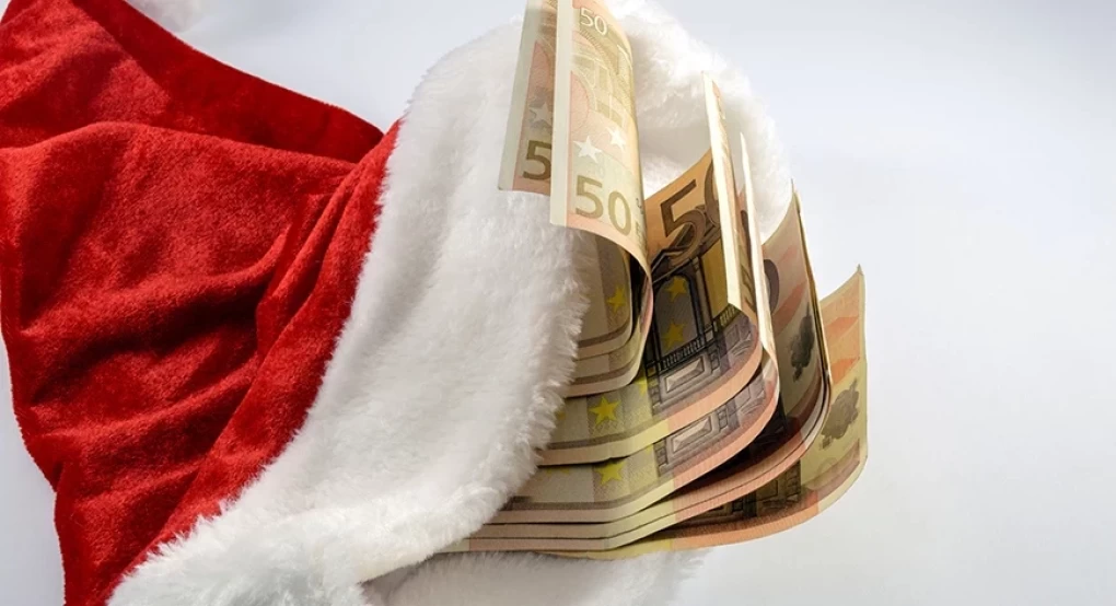 Δώρο Χριστουγέννων: Πληρώνεται σήμερα στους άνεργους – Ποιοι είναι οι δικαιούχοι και πόσα χρήματα θα λάβουν