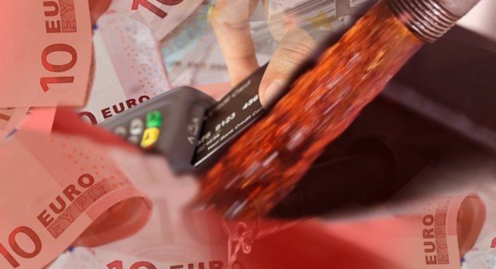 Σταϊκούρας: Πάνω από 940.000 οι αιτήσεις για το επίδομα θέρμανσης Σταϊκούρας: Πάνω από 940.000 οι αιτήσεις για το επίδομα θέρμανσης