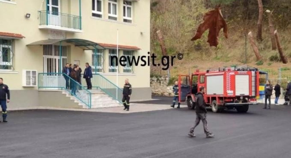 Σέρρες: «Ο Βασίλης εκείνη τη μέρα δεν ήθελε να πάει σχολείο» αποκαλύπτει ο θείος του Σέρρες: «Ο Βασίλης εκείνη τη μέρα δεν ήθελε να πάει σχολείο» αποκαλύπτει ο θείος του