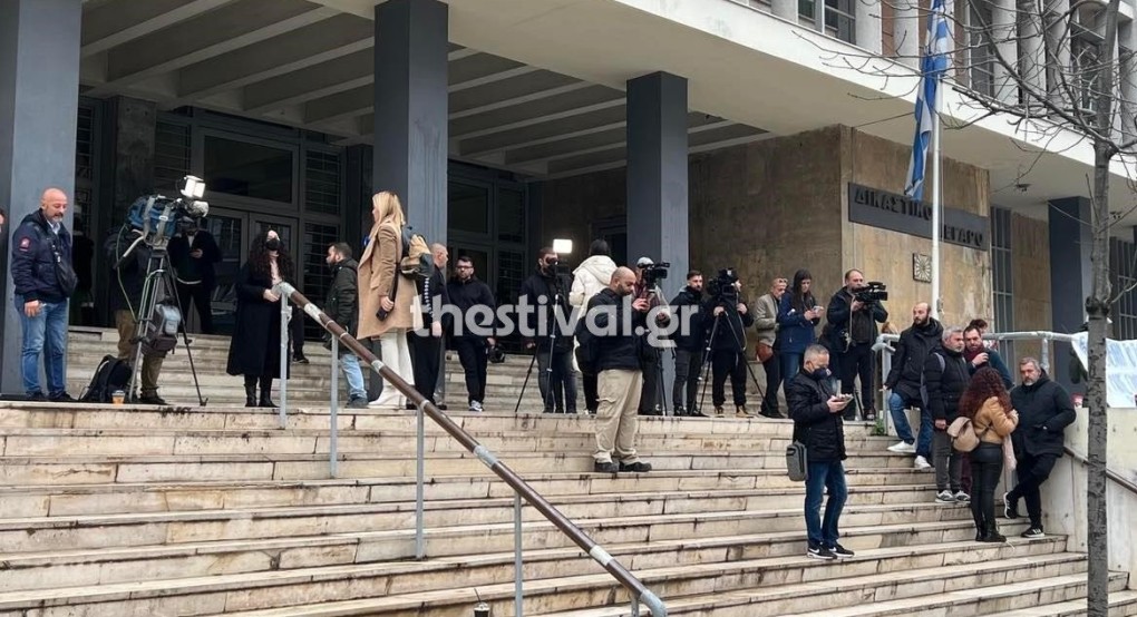 Τηλεφωνήματα για βόμβα στο δικαστικό μέγαρο Θεσσαλονίκης Τηλεφωνήματα για βόμβα στο δικαστικό μέγαρο Θεσσαλονίκης