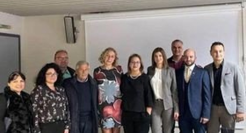3η και 4η ΥΠΕ το γιόρτασαν για τα "5 χρόνια ΤΟΜΥ" 3η και 4η ΥΠΕ το γιόρτασαν για τα "5 χρόνια ΤΟΜΥ"