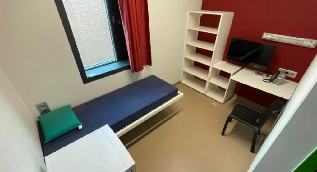 Χάρεν, οι υπερσύγχρονες και μοντέρνες φυλακές των Βρυξελλών όπου κρατείται η Εύα Καϊλή -Σαν μικρό χωριό Χάρεν, οι υπερσύγχρονες και μοντέρνες φυλακές των Βρυξελλών όπου κρατείται η Εύα Καϊλή -Σαν μικρό χωριό