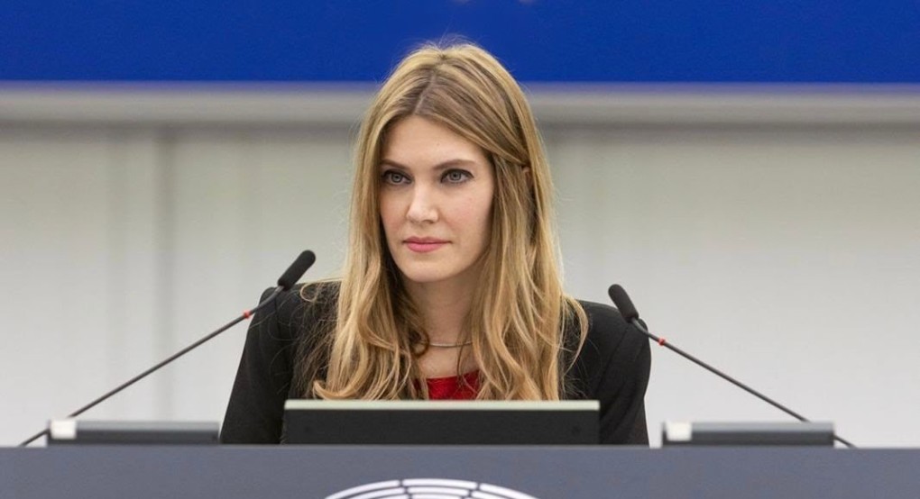 Ε.Καϊλή: Έρχονται νέοι σταθμοί φόρτισης ηλεκτρικών οχημάτων, σε λογικές τιμές ρεύματος" Ε.Καϊλή: Έρχονται νέοι σταθμοί φόρτισης ηλεκτρικών οχημάτων, σε λογικές τιμές ρεύματος"