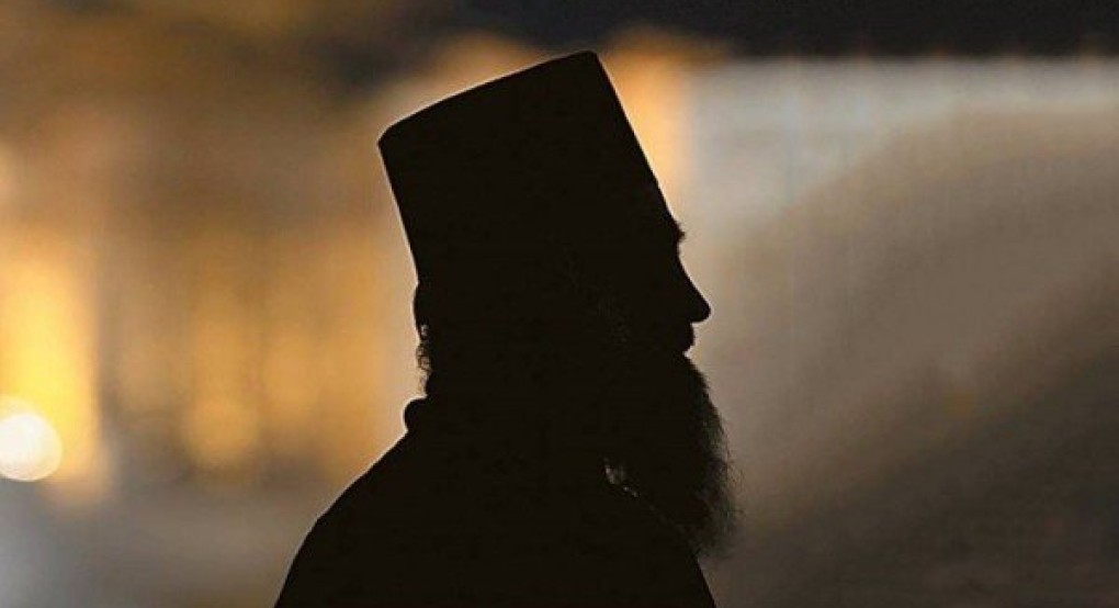 Συνελήφθη πρώην Αρχιμανδρίτης για διακίνηση πορνογραφικού υλικού Συνελήφθη πρώην Αρχιμανδρίτης για διακίνηση πορνογραφικού υλικού