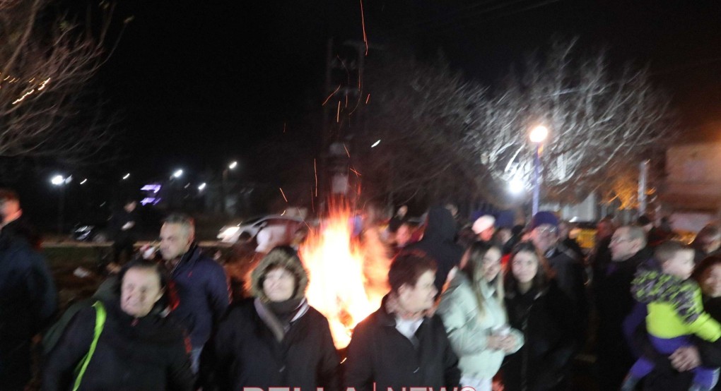 Κόλιντα στο Πευκωτό: χορός και διασκέδαση μέχρι το πρωί