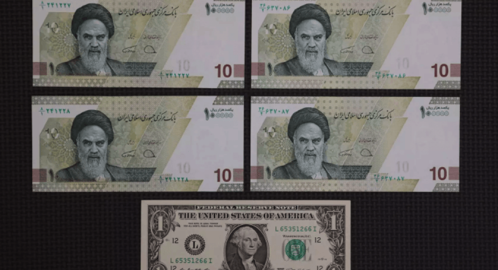 Ιράν: «Σπίτι» του ο κεντρικός τραπεζίτης μετά τη βουτιά ρεκόρ του εθνικού νομίσματος