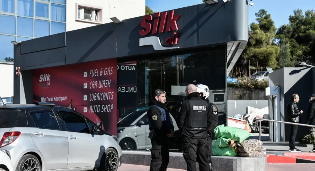 Γλυκά Νερά: Φόβοι για νέο κύκλο αίματος μετά τους πυροβολισμούς στο βενζινάδικο