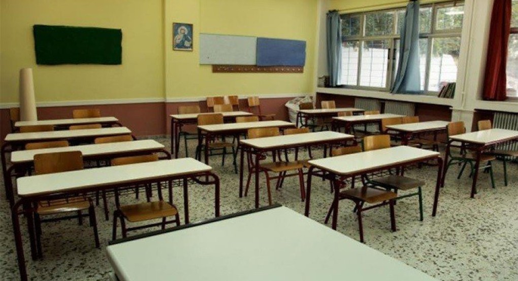 Μαθητής γυμνασίου αποπειράθηκε να αυτοκτονήσει Μαθητής γυμνασίου αποπειράθηκε να αυτοκτονήσει