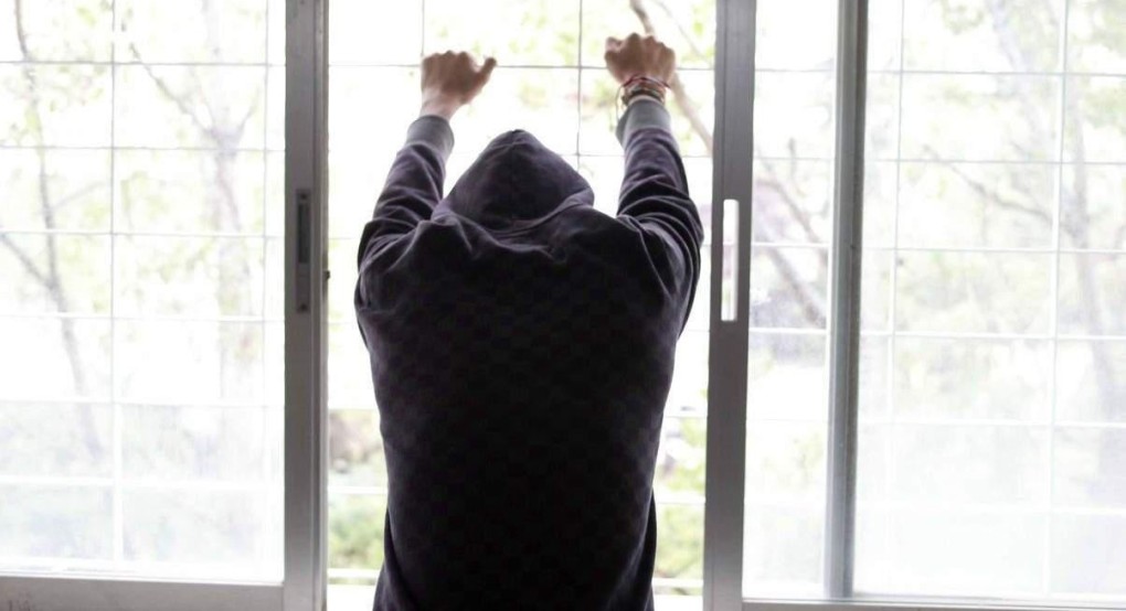Σοκάρουν το πανελλήνιο οι συνεχείς αυτοκτονίες - Επιχειρηματίες, αγρότες και σώματα ασφαλείας στην κορυφή των αυτοχειριών Σοκάρουν το πανελλήνιο οι συνεχείς αυτοκτονίες - Επιχειρηματίες, αγρότες και σώματα ασφαλείας στην κορυφή των αυτοχειριών