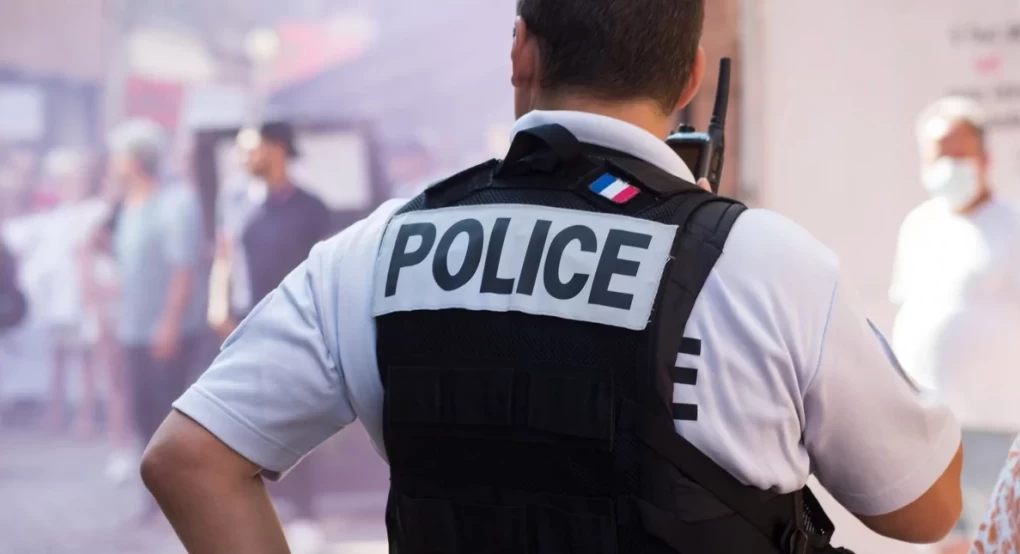 Επίθεση με μαχαίρι σε σταθμό του Μετρό στο Παρίσι