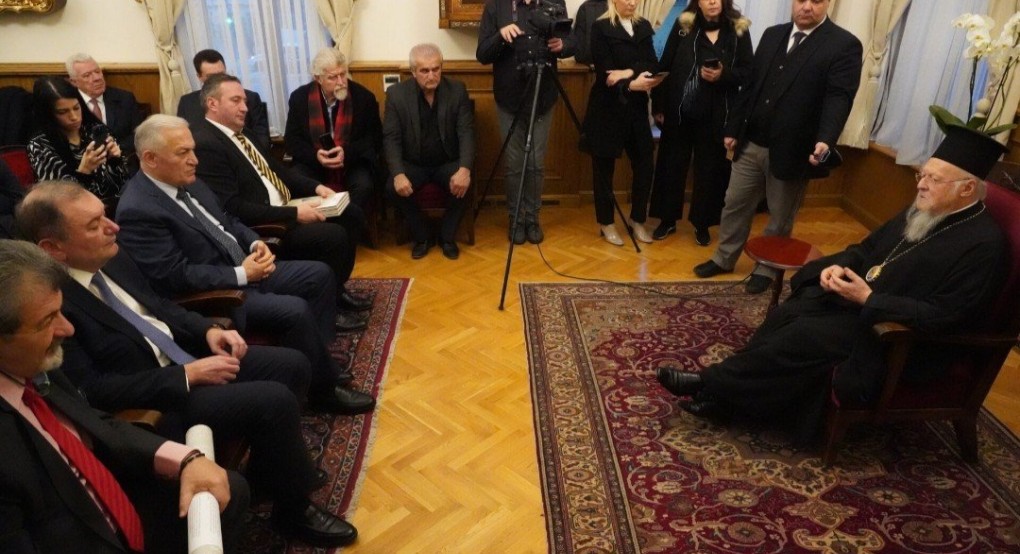 Συζήτηση του Πατριάρχη με τους Δημάρχους της Μακεδονίας Συζήτηση του Πατριάρχη με τους Δημάρχους της Μακεδονίας