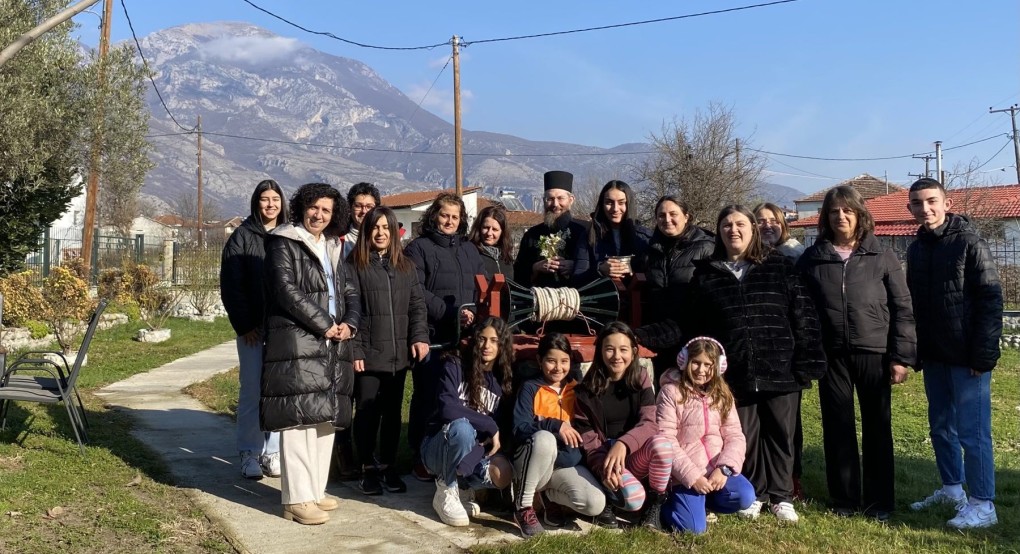 Ο Αγιασμός και το Περιστέρι στο Νεοχωρι Αλμωπίας