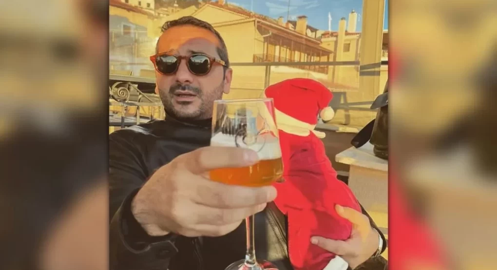 Λεωνίδας Κουτσόπουλος: Ο σεφ πίνει... μπύρα αγκαλιά με τον γιο του