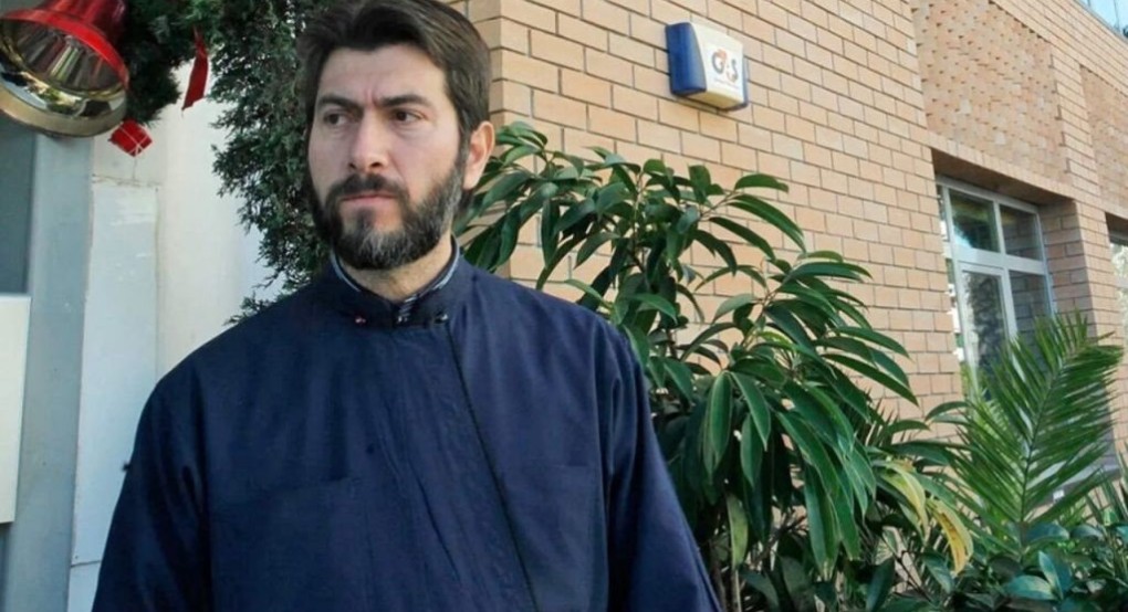 Κιβωτός του Κόσμου: Έξαλλος ο πατέρας Αντώνιος για όσα κατηγορείται Κιβωτός του Κόσμου: Έξαλλος ο πατέρας Αντώνιος για όσα κατηγορείται