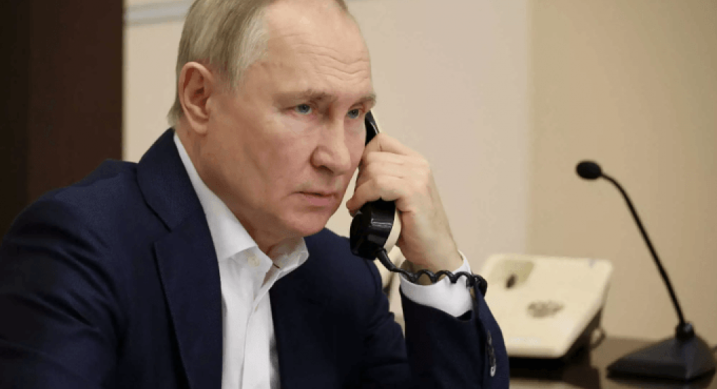 Ο Πούτιν έδωσε εντολή να προβάλλονται στους κινηματογράφους ντοκιμαντέρ για την επίθεση στην Ουκρανία