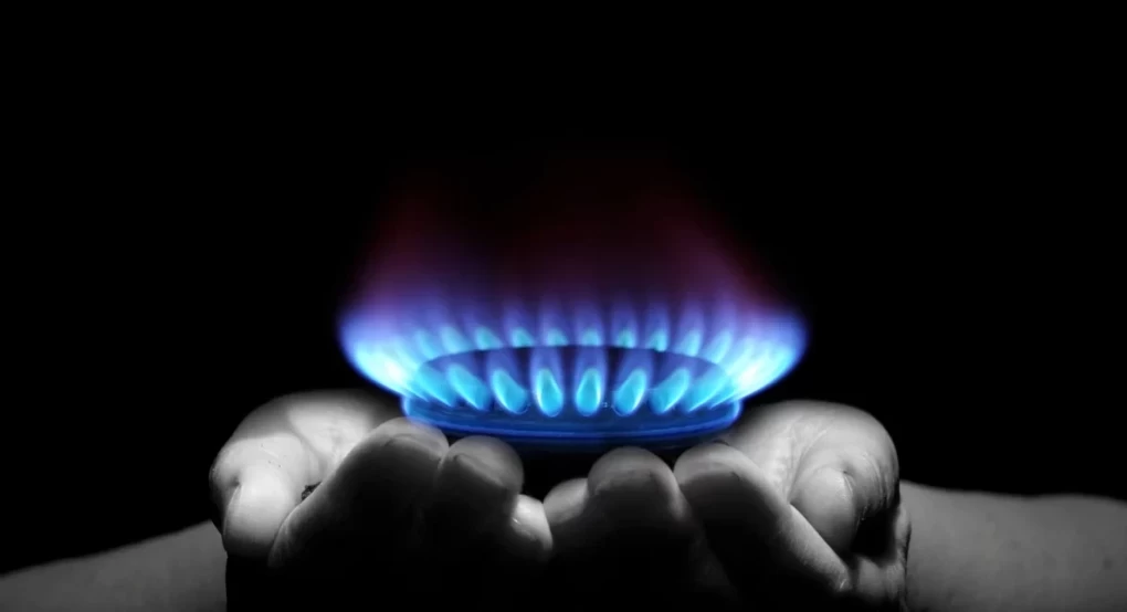 Φυσικό αέριο: Η βουτιά της τιμής του φέρνει νέα μέτρα στήριξης τουλάχιστον 600 εκατ. ευρώ