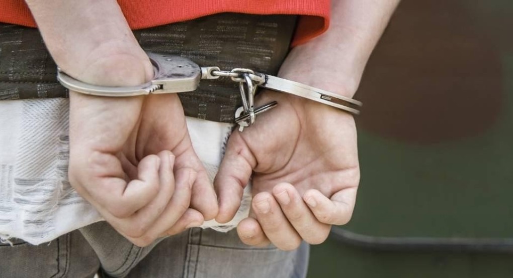 Σύλληψη 16χρονου για ληστεία ανηλίκων στην Κηφισιά