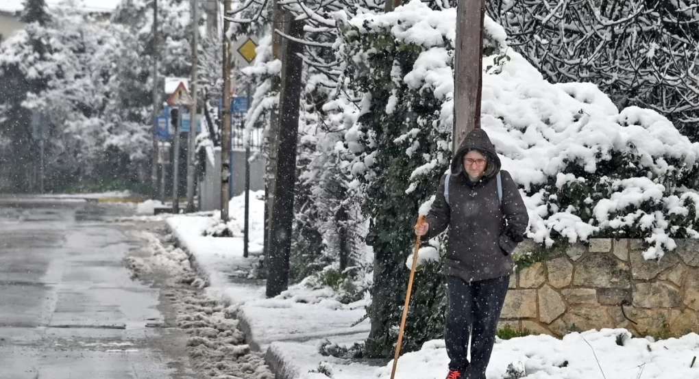 Τα αίτια που προκάλεσαν το πρόσφατο κύμα κακοκαιρίας - αναλύει ο καθηγητής Φυσικής Αθανάσιος Αργυρίου Τα αίτια που προκάλεσαν το πρόσφατο κύμα κακοκαιρίας - αναλύει ο καθηγητής Φυσικής Αθανάσιος Αργυρίου