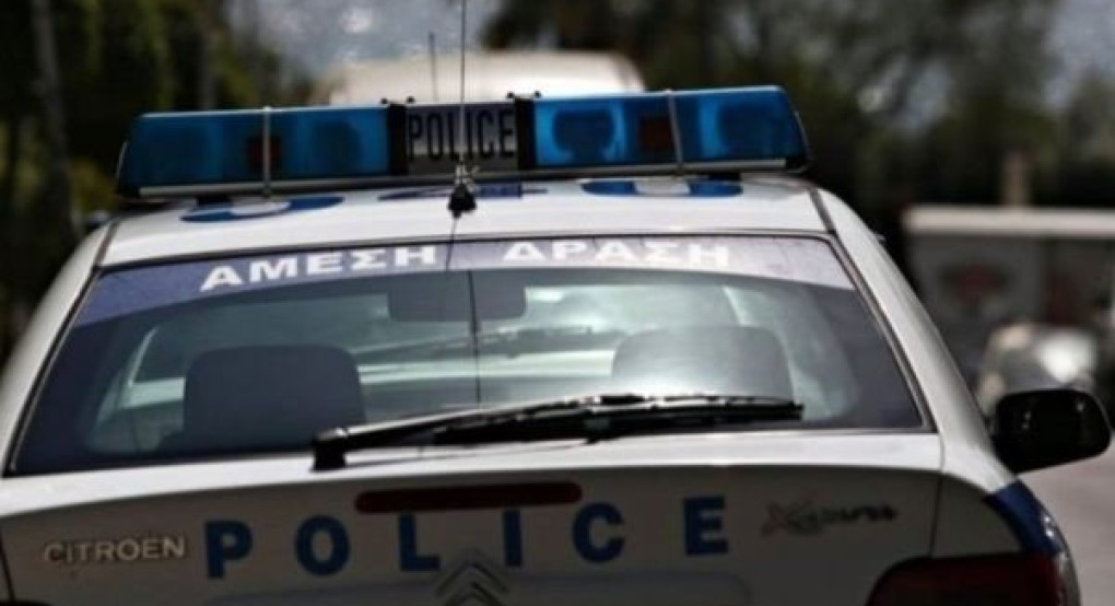 Ειδική αστυνομική επιχείρηση της Δ.Α.Ο.Ε. σε Αττική, Θεσσαλονίκη και Χαλκιδική - Έρευνες και συλλήψεις Τούρκων υπηκόων Ειδική αστυνομική επιχείρηση της Δ.Α.Ο.Ε. σε Αττική, Θεσσαλονίκη και Χαλκιδική - Έρευνες και συλλήψεις Τούρκων υπηκόων