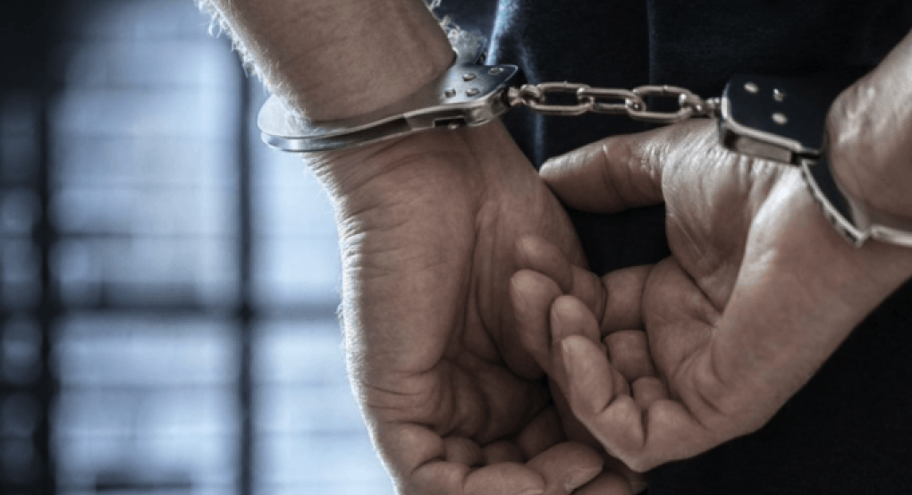 Σύλληψη για απόπειρα εισαγωγής ναρκωτικών στις φυλακές Κορυδαλλού -Τα είχε κρυμμένα σε μπουφάν Σύλληψη για απόπειρα εισαγωγής ναρκωτικών στις φυλακές Κορυδαλλού -Τα είχε κρυμμένα σε μπουφάν
