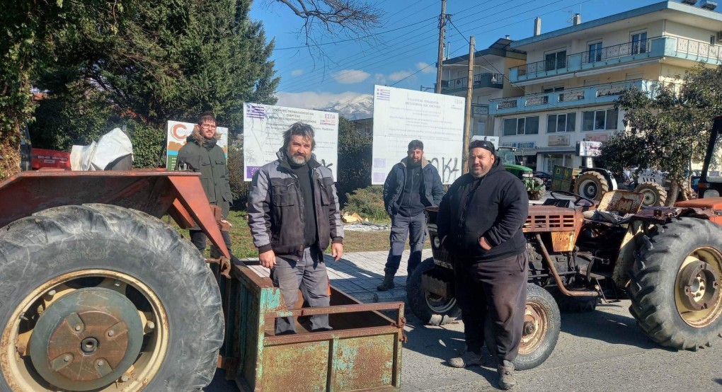 Συνεχίζονται οι κινητοποιήσεις των αγροτών της Αλμωπίας