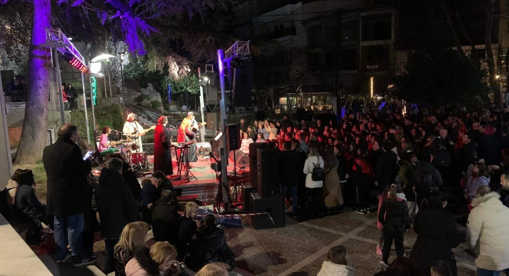 Μοναδική συναυλία... Καταπληκτική Χρυσηιδα Γκαγκούτη Μοναδική συναυλία... Καταπληκτική Χρυσηιδα Γκαγκούτη