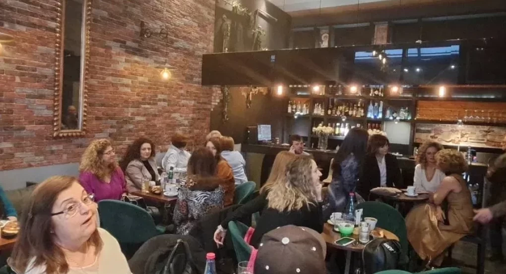 Με επιτυχία η εκδήλωση του "Πύρρου" Κρύας Βρύσης για τις γυναίκες Με επιτυχία η εκδήλωση του "Πύρρου" Κρύας Βρύσης για τις γυναίκες