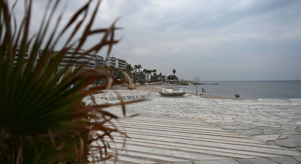 Καιρός: Βροχές, καταιγίδες και τοπικές χαλαζοπτώσεις αύριο