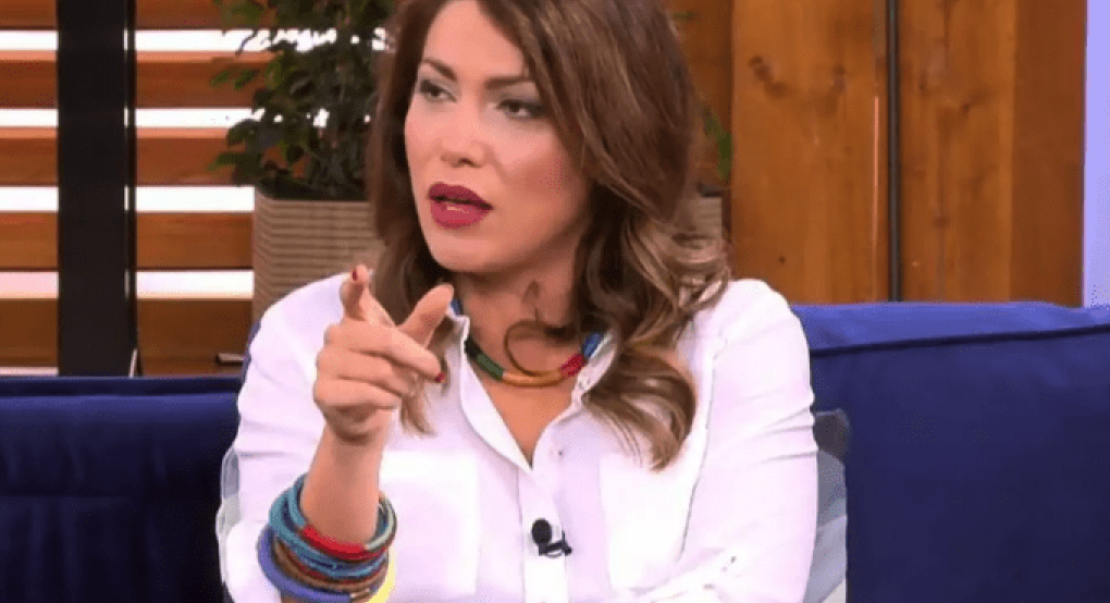 Κλέλια Ρένεση: «Είμαι πολύ επικίνδυνη μάνα τελικά» η ειρωνική απάντηση σε όσους την κατέκριναν Κλέλια Ρένεση: «Είμαι πολύ επικίνδυνη μάνα τελικά» η ειρωνική απάντηση σε όσους την κατέκριναν