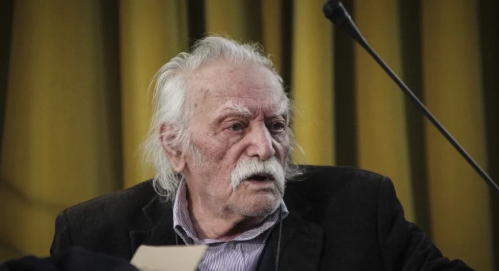 Μανώλης Γλέζος: Η σύζυγός του καταγγέλλει ότι τον κάλεσαν στο συνέδριο της ΓΣΕΕ