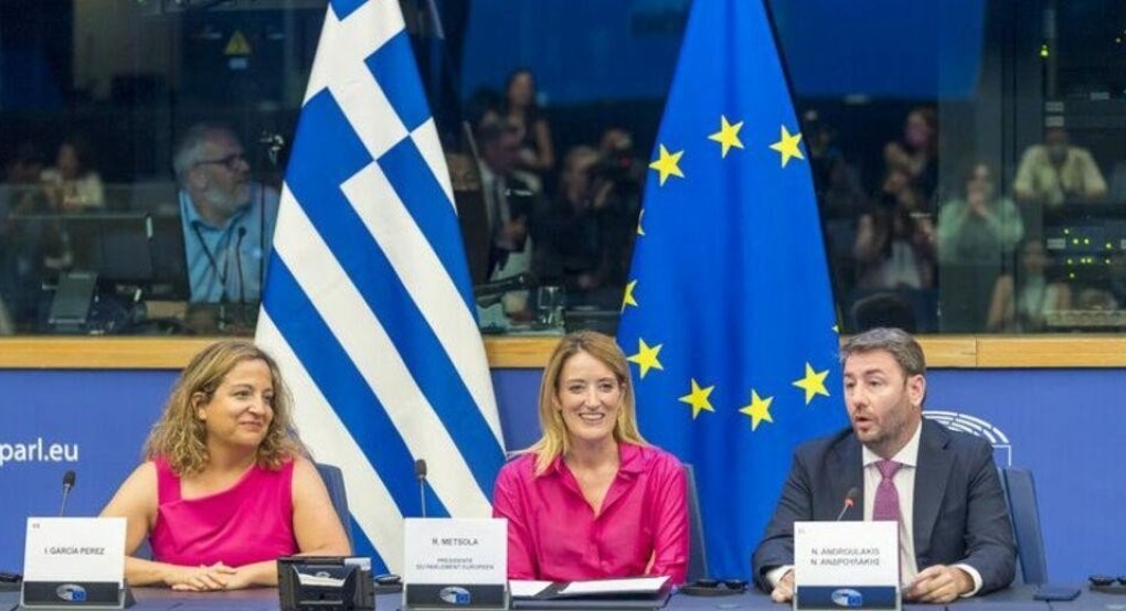 Οι Ευρωπαίοι Σοσιαλιστές έρχονται στην Αθήνα Οι Ευρωπαίοι Σοσιαλιστές έρχονται στην Αθήνα