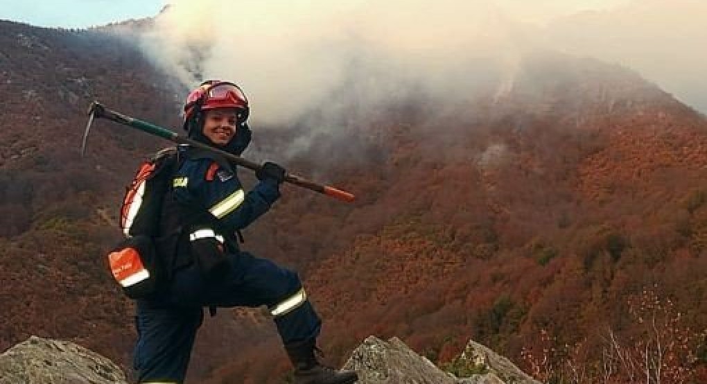Γυναίκες δασοκομάντος μιλούν στο ΑΠΕ-ΜΠΕ για τη μάχη απέναντι στη φωτιά