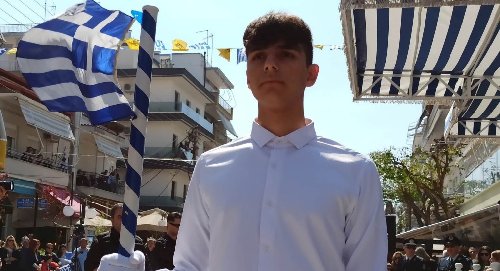 25 Μαρτίου: Με περηφάνια και ζωντάνια παρέλασαν οι μαθητές των Γιαννιτσών (φώτος) 25 Μαρτίου: Με περηφάνια και ζωντάνια παρέλασαν οι μαθητές των Γιαννιτσών (φώτος)