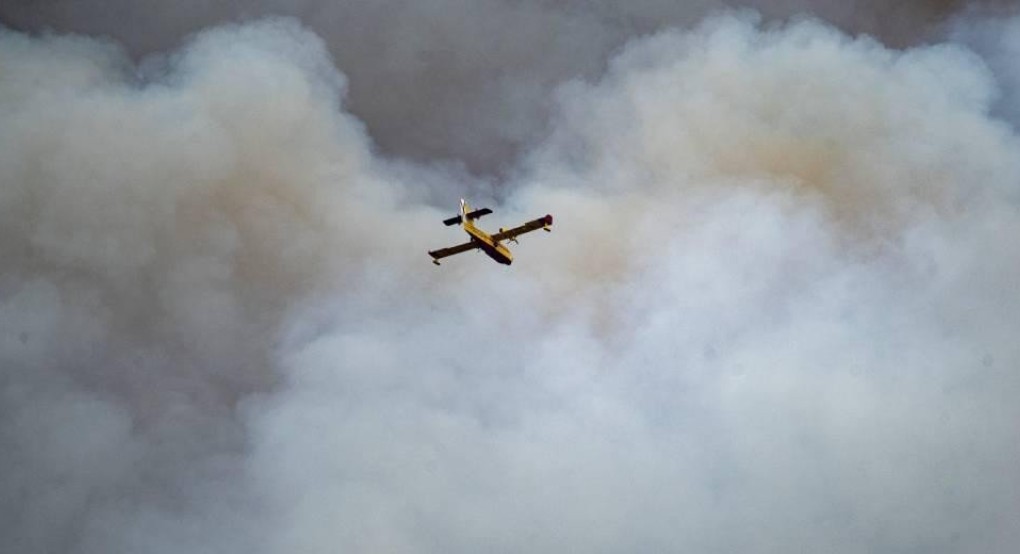 Ανεξέλεγκτη πυρκαγιά στην Ισπανία, περίπου 1.500 άνθρωποι απομακρύνθηκαν