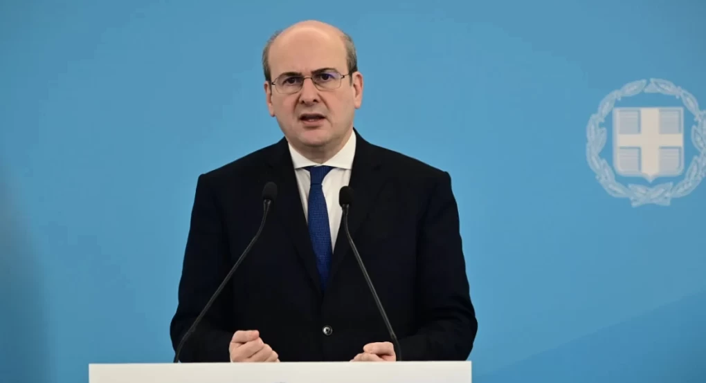 Τι κερδίζουν εργαζόμενοι και άνεργοι από την αύξηση στα 780 ευρώ Τι κερδίζουν εργαζόμενοι και άνεργοι από την αύξηση στα 780 ευρώ