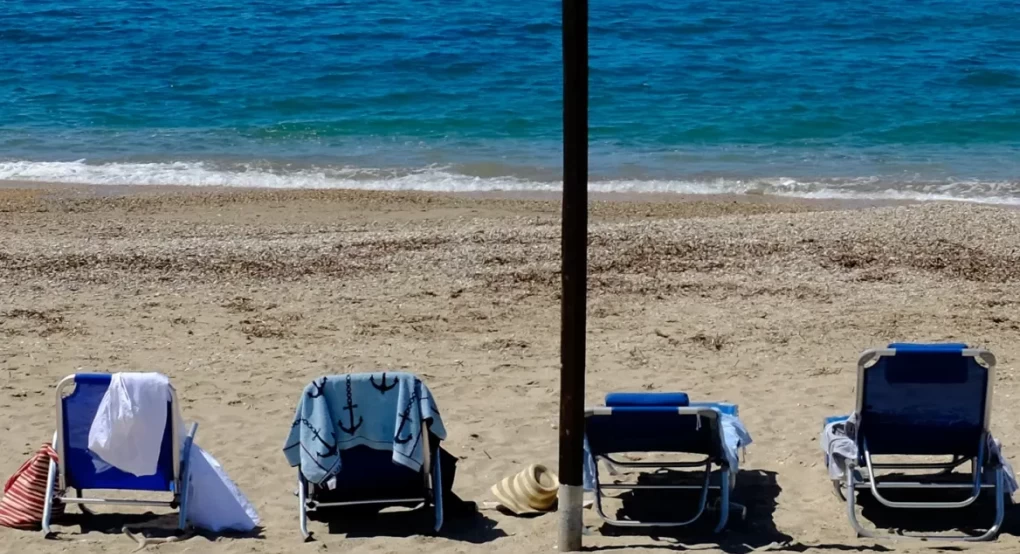 Με απολαυστική λιακάδα μέχρι και το Σάββατο - «Αγριεύει» την Κυριακή Με απολαυστική λιακάδα μέχρι και το Σάββατο - «Αγριεύει» την Κυριακή