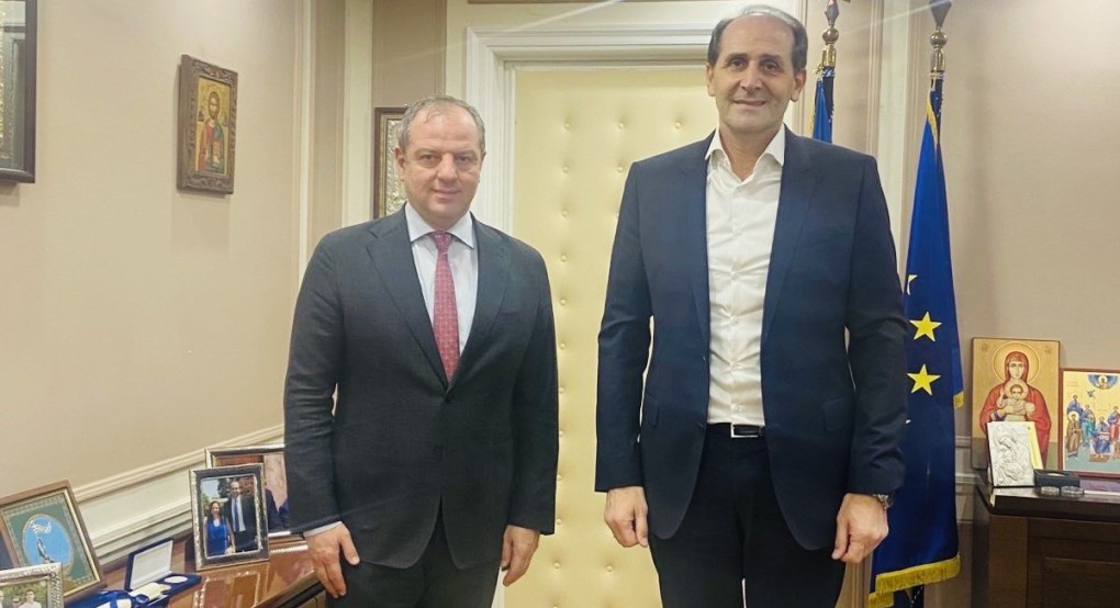 Συνάντηση Σταμενίτη με Υφυπ. Οικονομικών για ένταξη οφειλών από ΟΕ και ΕΕ στον πτωχευτικό νόμο Συνάντηση Σταμενίτη με Υφυπ. Οικονομικών για ένταξη οφειλών από ΟΕ και ΕΕ στον πτωχευτικό νόμο