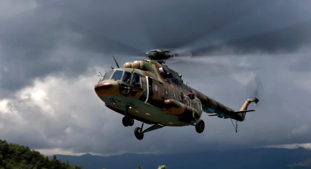 ΗΠΑ: Σύγκρουση στρατιωτικών ελικοπτέρων στο Κεντάκι - Φόβοι για «αρκετούς νεκρούς» ΗΠΑ: Σύγκρουση στρατιωτικών ελικοπτέρων στο Κεντάκι - Φόβοι για «αρκετούς νεκρούς»