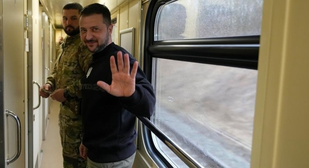 Ζελένσκι: Εάν πέσει η Μπαχμούτ θα με πιέσουν να συμβιβαστώ Ζελένσκι: Εάν πέσει η Μπαχμούτ θα με πιέσουν να συμβιβαστώ