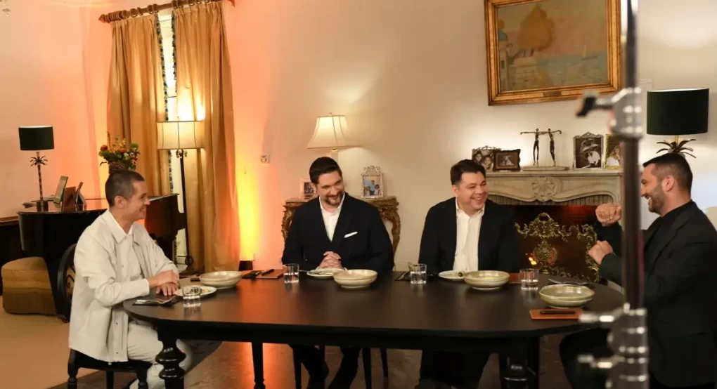 MasterChef 2023: Ο πρέσβης των Η.Π.Α στην Ελλάδα καλωσορίζει στην οικία του τους παίκτες MasterChef 2023: Ο πρέσβης των Η.Π.Α στην Ελλάδα καλωσορίζει στην οικία του τους παίκτες