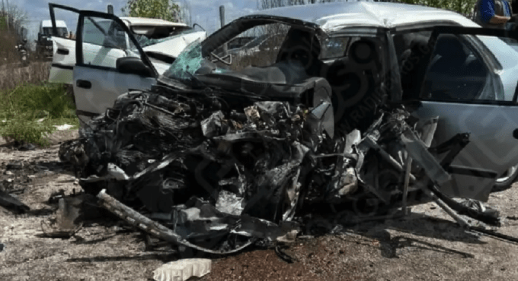Ορεστιάδα: Τρεις νεκροί μετά από μετωπική σύγκρουση αυτοκινήτων Ορεστιάδα: Τρεις νεκροί μετά από μετωπική σύγκρουση αυτοκινήτων