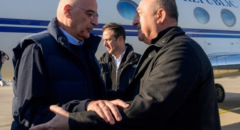 Τσαβούσογλου: «Καλές οι σχέσεις με την Ελλάδα μετά τον σεισμό, αλλά μην είμαστε αφελείς» Τσαβούσογλου: «Καλές οι σχέσεις με την Ελλάδα μετά τον σεισμό, αλλά μην είμαστε αφελείς»
