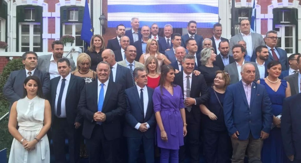 Ορκωμοσία και στην Περιφέρεια Ορκωμοσία και στην Περιφέρεια